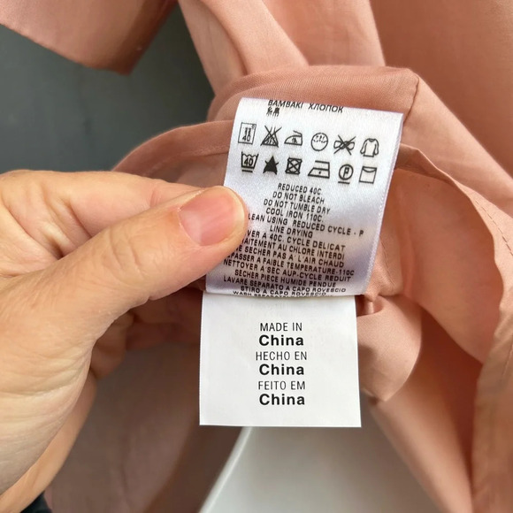 Chloé Pink Button down  light Blouse, size 6 - Picture 12 of 13